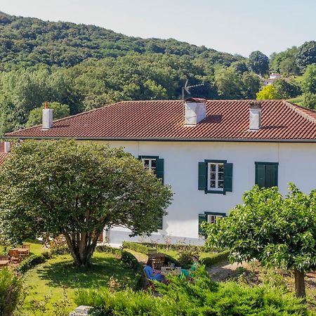 Maison Gamboia, Chambres D'Hotes Au Calme Avec Jardin Hasparren Eksteriør billede